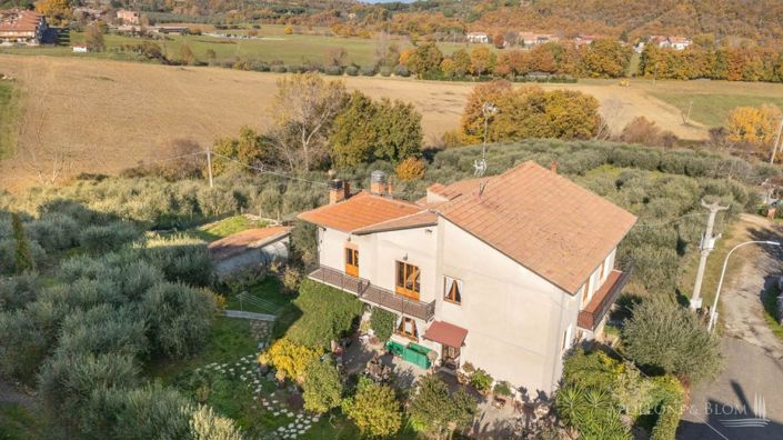 Image No.7-Maison de campagne de 6 chambres à vendre à Montepulciano