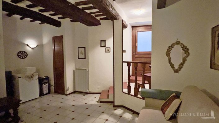 Image No.28-2 Bed Apartment for sale