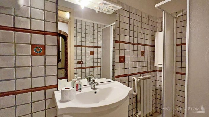 Image No.29-2 Bed Apartment for sale