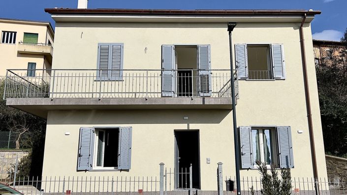 Image No.2-Villa de 3 chambres à vendre à Castiglione del Lago