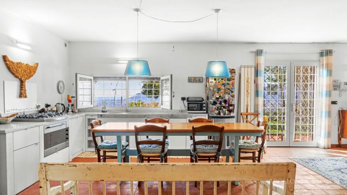 Image No.2-Appartement de 5 chambres à vendre à la Spezia