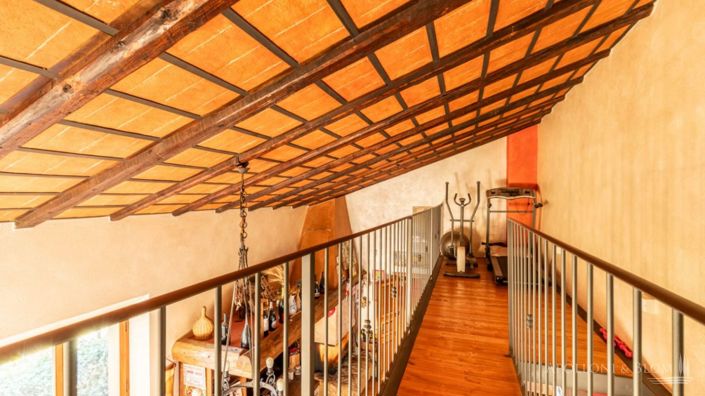 Image No.15-2 Bed Villa for sale