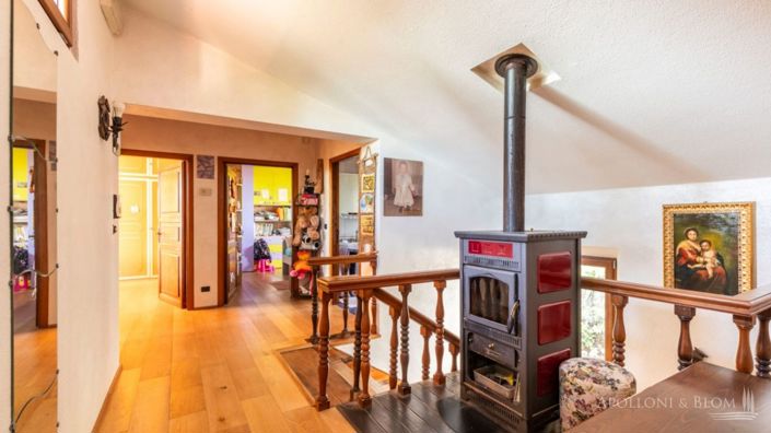 Image No.21-2 Bed Villa for sale