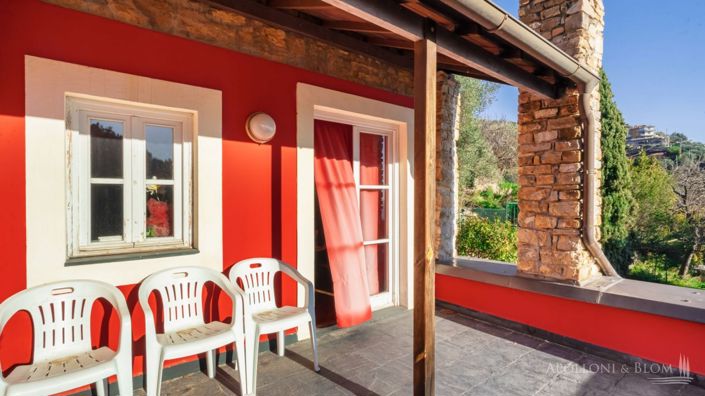 Image No.8-Appartement de 6 chambres à vendre à Imperia