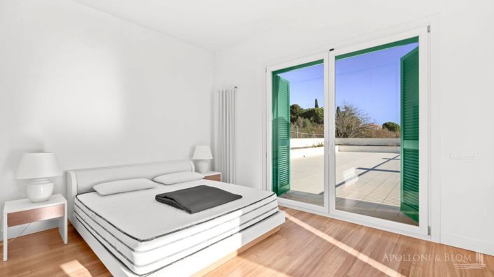 Image No.21-Appartement de 8 chambres à vendre à Cipressa