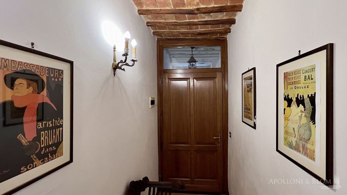 Image No.10-1 Bed Apartment for sale