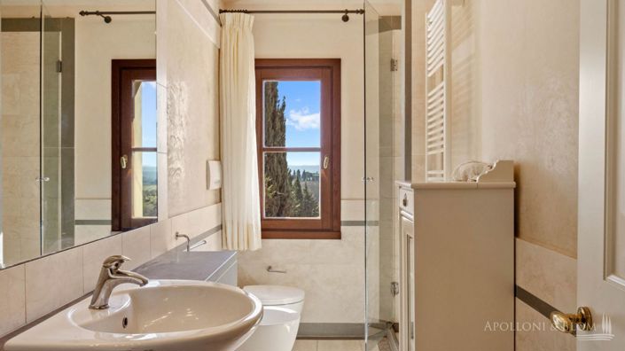 Image No.27-25 Bed Vineyard for sale