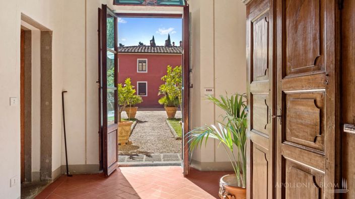 Image No.7-25 Bed Vineyard for sale