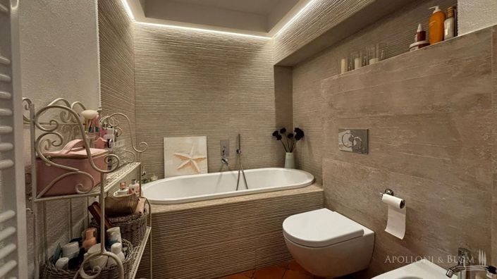 Image No.17-2 Bed Apartment for sale