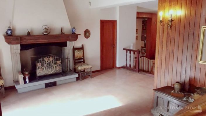 Image No.10-4 Bed Apartment for sale