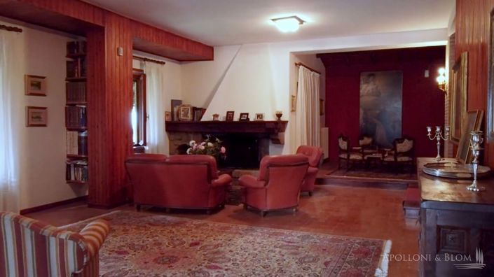 Image No.11-4 Bed Apartment for sale