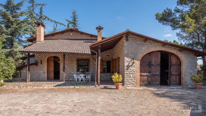 Image No.8-4 Bed Apartment for sale