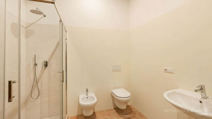 Image No.18-Appartement de 5 chambres à vendre à Piegaro