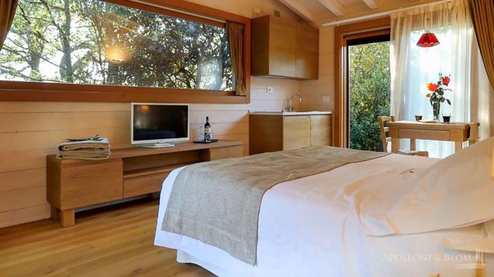 Image No.18-13 Bed Apartment for sale