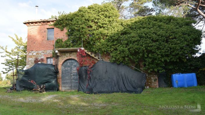 Image No.11-10 Bed Apartment for sale