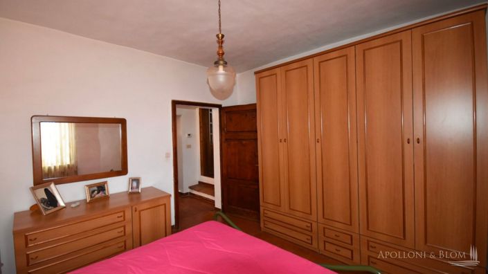 Image No.12-4 Bed Apartment for sale