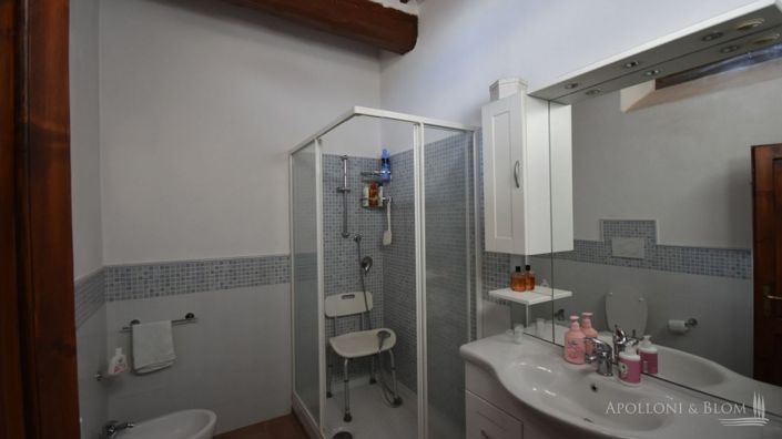 Image No.17-4 Bed Apartment for sale