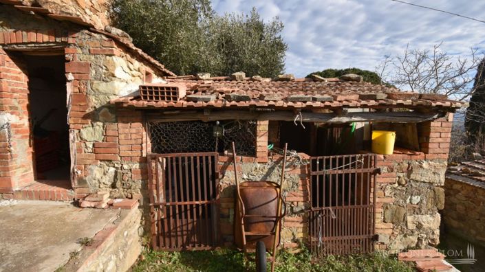 Image No.24-4 Bed Apartment for sale