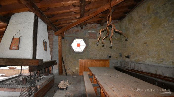 Image No.17-4 Bed Apartment for sale