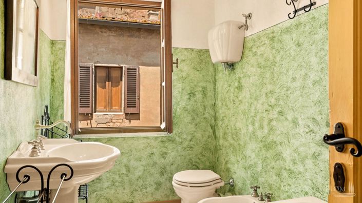 Image No.14-2 Bed Apartment for sale