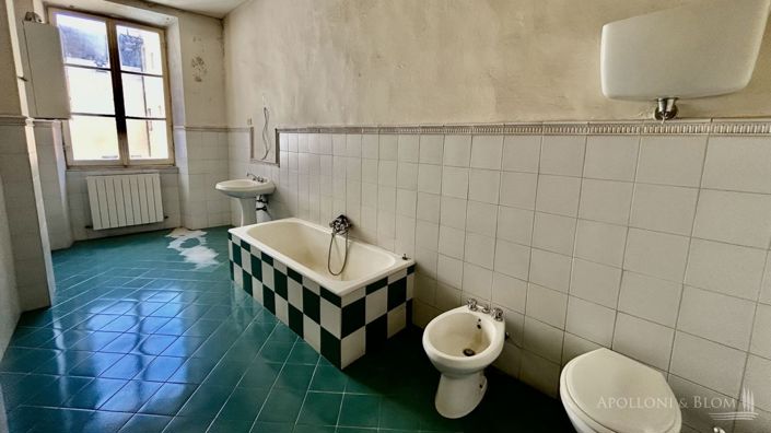 Image No.22-2 Bed Apartment for sale