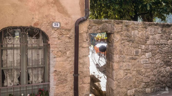 Image No.5-2 Bed Apartment for sale