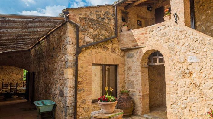 Image No.29-11 Bed Apartment for sale