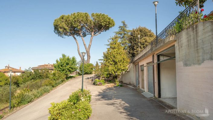 Image No.22-2 Bed Apartment for sale