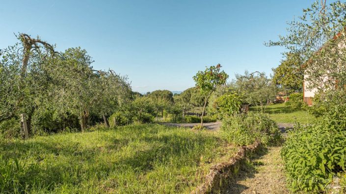 Image No.24-2 Bed Apartment for sale