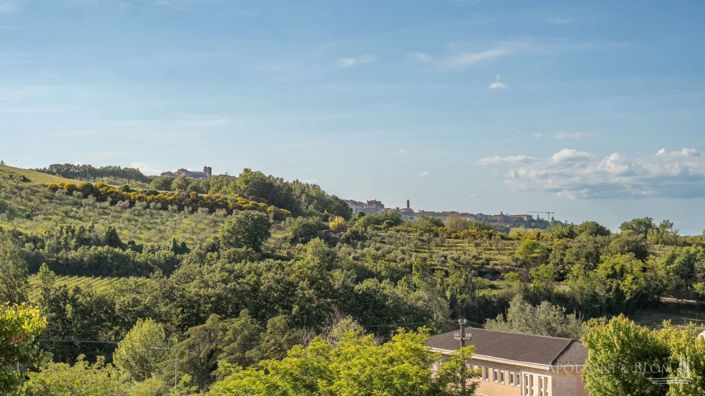 Image No.27-2 Bed Apartment for sale