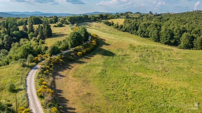 Image No.29-6 Bed Apartment for sale