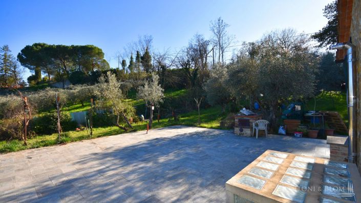 Image No.17-2 Bed Villa for sale