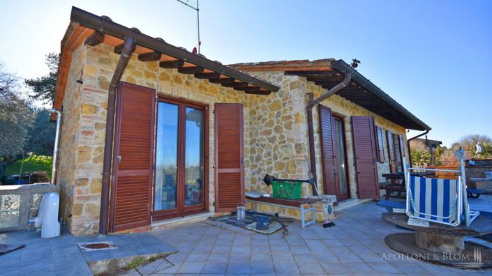 Image No.2-2 Bed Villa for sale