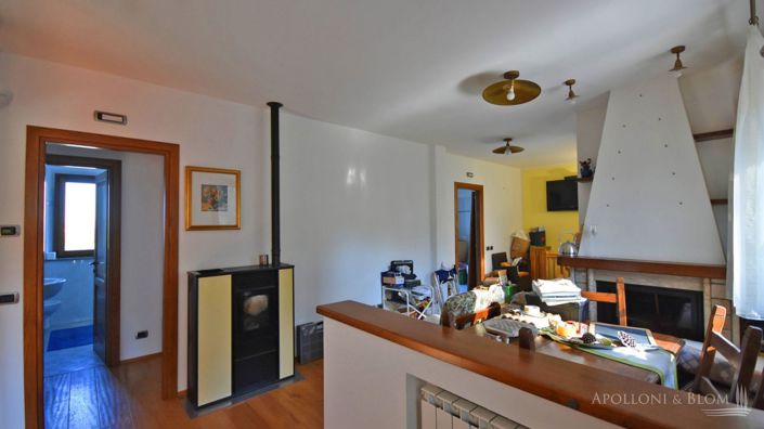 Image No.25-2 Bed Villa for sale