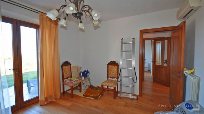 Image No.27-2 Bed Villa for sale