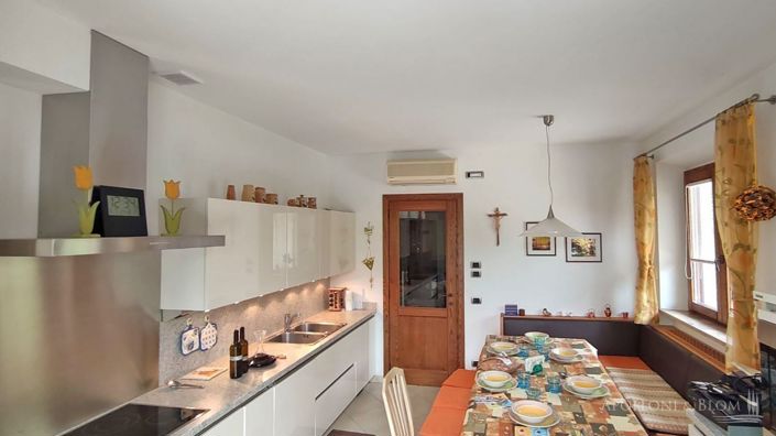 Image No.3-2 Bed Villa for sale