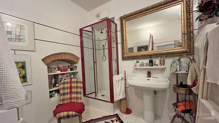 Image No.20-3 Bed Apartment for sale