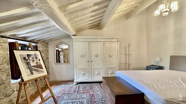 Image No.9-2 Bed Apartment for sale