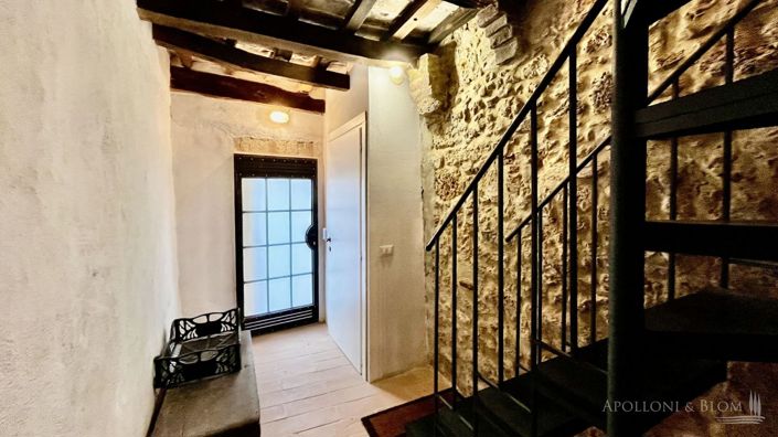 Image No.21-2 Bed Apartment for sale