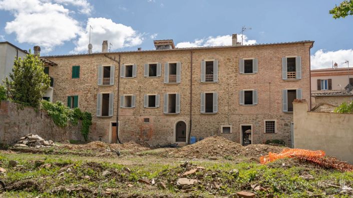 Image No.14-3 Bed Apartment for sale