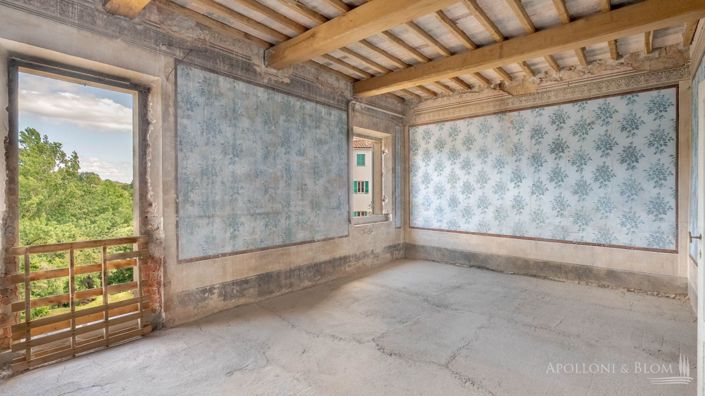 Image No.1-3 Bed Apartment for sale