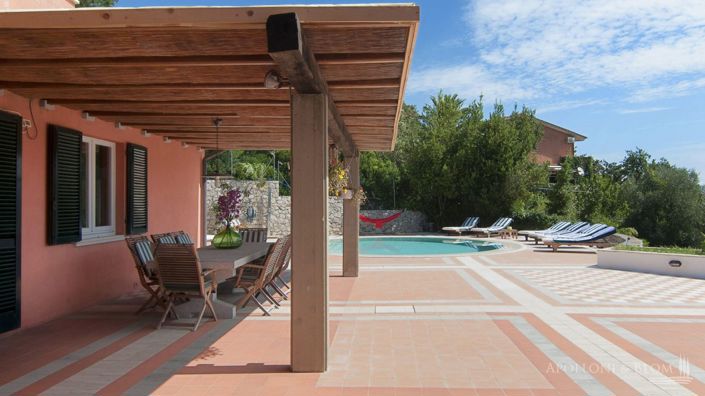 Image No.12-Villa de 4 chambres à vendre à Portoferraio