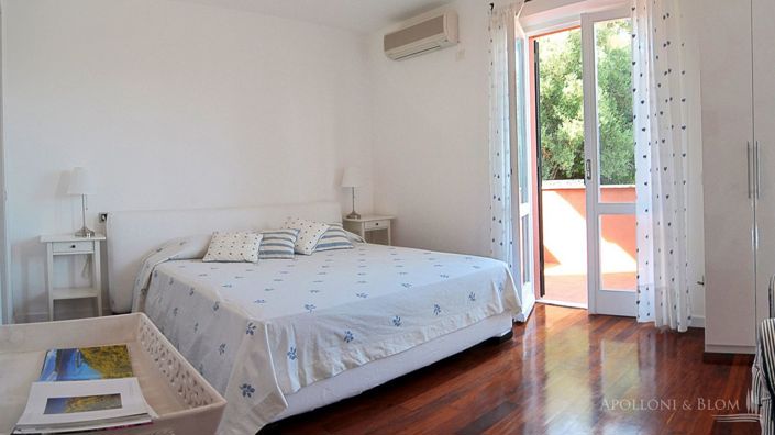 Image No.27-4 Bed Apartment for sale