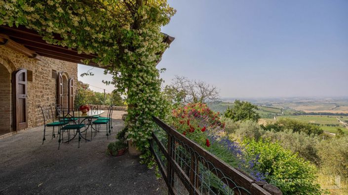 Image No.30-3 Bed Apartment for sale