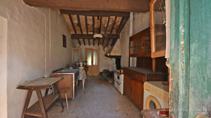 Image No.22-2 Bed Apartment for sale