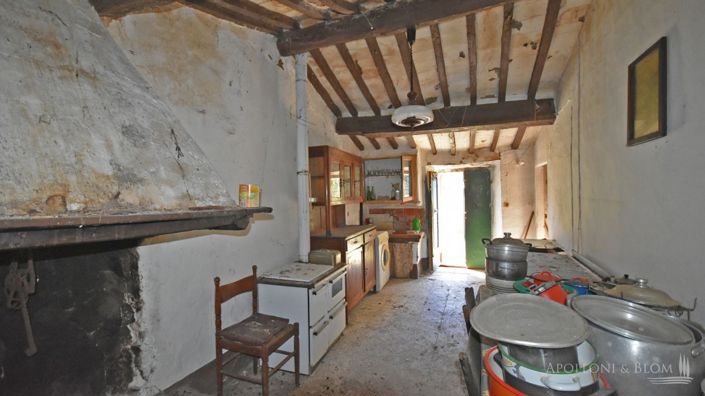 Image No.24-2 Bed Apartment for sale