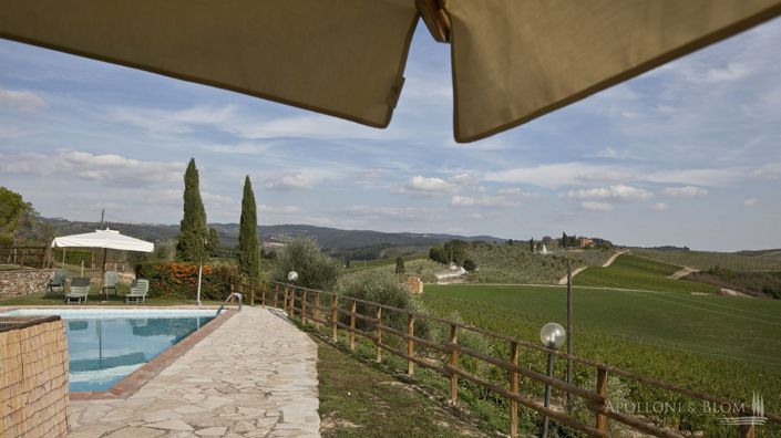 Image No.4-13 Bed Apartment for sale