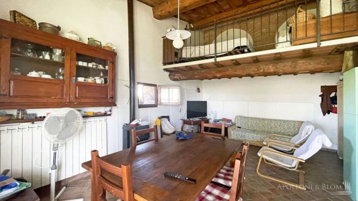 Image No.19-Appartement de 8 chambres à vendre à Sarteano