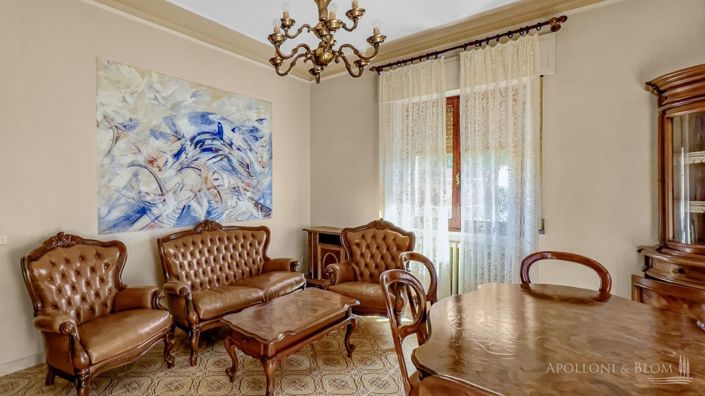 Image No.16-3 Bed Country House for sale