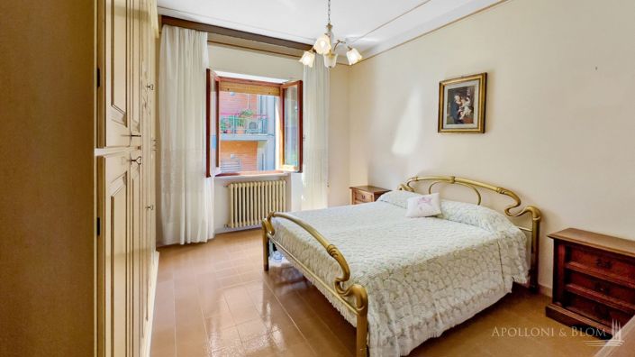 Image No.23-3 Bed Country House for sale